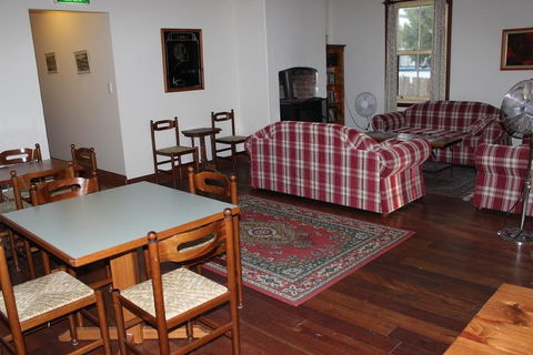 Belgravia Mountain Guest House - Tourism Brisbane 2
