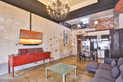 Indulge Apartments - Eighth Street - Tourism Brisbane 0