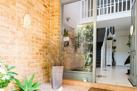 Anne's Waterfront Haven B&B - Tourism Brisbane 2