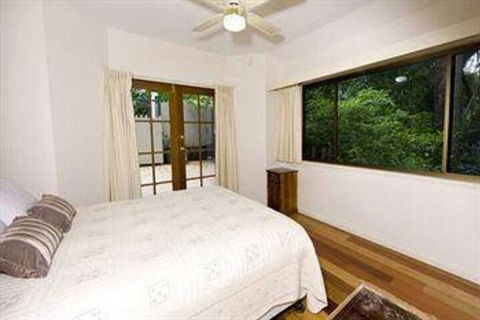 Montville Attic - Tourism Brisbane 5