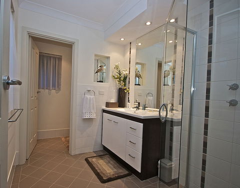 Searenity Holiday Accommodation - Tourism Brisbane 2