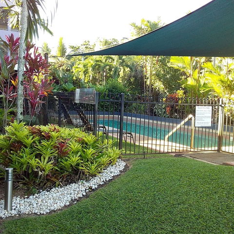 The York Beachfront Holiday Apartments - Tourism Brisbane 1