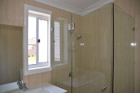 North Ryde Guest House - Brisbane Tourism 5