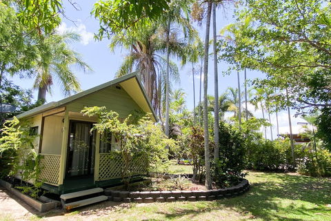 Palm View Holiday Apartments - Tourism Brisbane 1