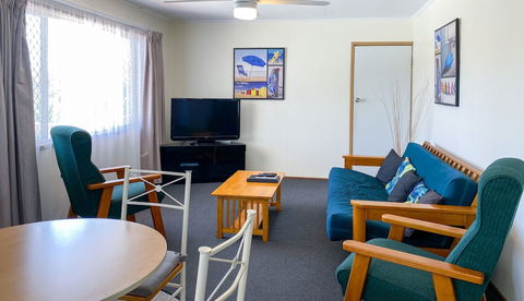 Palm View Holiday Apartments - Tourism Brisbane 4