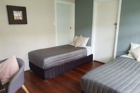 Backpackers In Paradise Resort - Tourism Brisbane 0