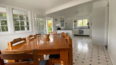 Allamanda House 3 Willow Street - Tourism Brisbane 1