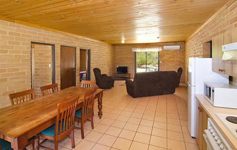 Turner Brook Chalet - Brisbane Tourism 5