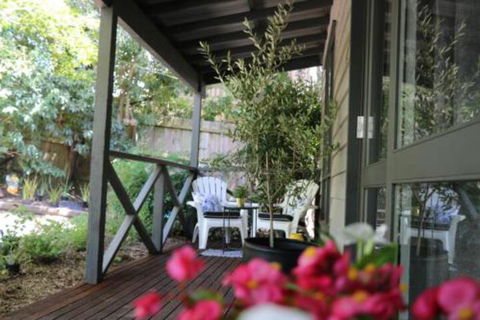 Haig Avenue - Brisbane Tourism 0