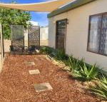 Cute Private Studio Flat with AIRCON - Brisbane Tourism