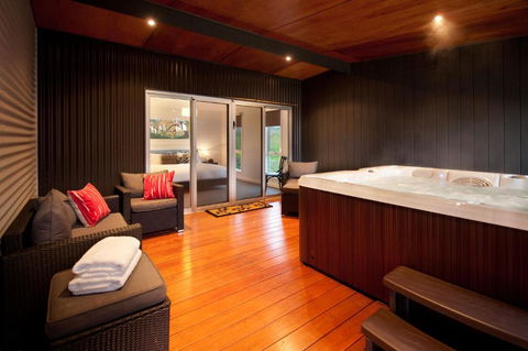 Alyonah Daylesford - Tourism Brisbane 7