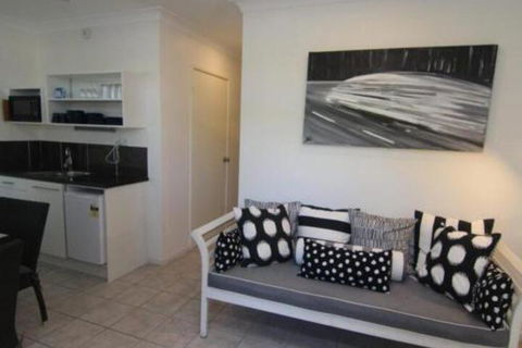 Portofino Unit 4 - Tourism Brisbane 6