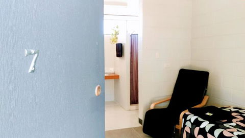 Pentland Hotel Motel - Tourism Brisbane 1