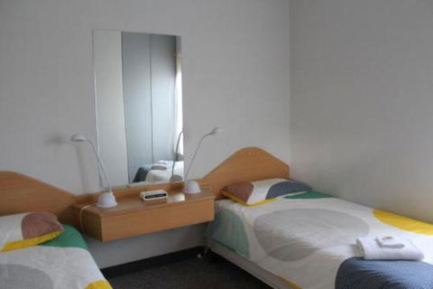 Golden Rivers Holiday Apartments - Tourism Brisbane 5
