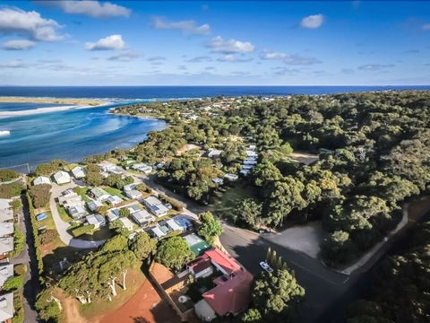 Turner Holiday Park - Brisbane Tourism 0