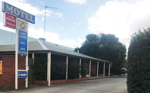 Yambil Inn - Tourism Brisbane 2