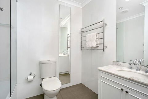 Sunny & Spacious Two Bdr Apt SPF13 - Tourism Brisbane 1