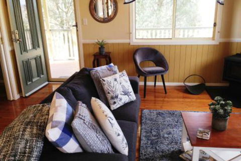Milford Country Cottages - Brisbane 4u 7