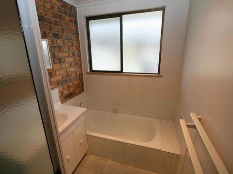 3 / 9 Park Road Jindabyne - Brisbane Tourism 6