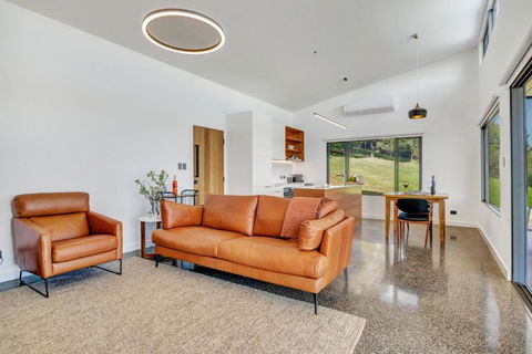 Shadow Creek McLaren Vale - Tourism Brisbane 6