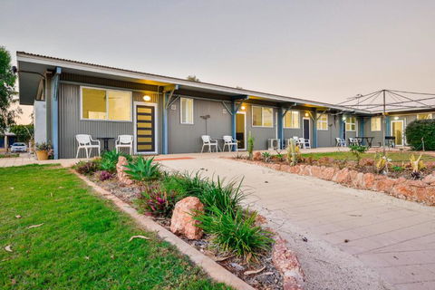 Getaway Villas Unit 38 2 1 Bedroom Self Contained Accommodation - Tourism Brisbane 6