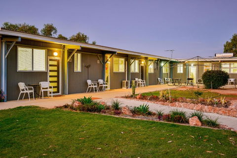 Getaway Villas Unit 38 2 1 Bedroom Self Contained Accommodation - Tourism Brisbane 7