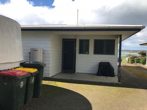 Wintersun Holiday Cottages - Tourism Brisbane 6