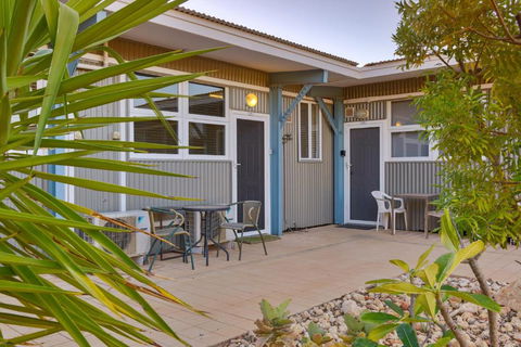 Getaway Villas Unit 38 5 1 Bedroom Self Contained Accommodation - Tourism Brisbane 5