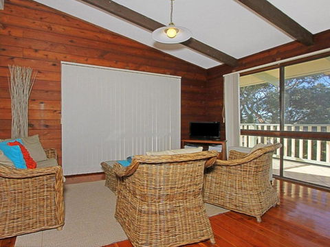 Gunyah An Idyllic Coastal Getaway - Tourism Brisbane 2