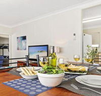 Summer Breeze clean  simple 200m to beach - Brisbane Tourism