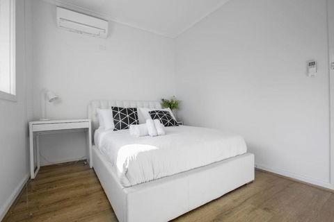 Alice Wonderland In 4 Beds House - Tourism Brisbane 6