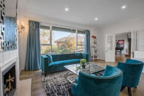 Alice Wonderland In 4 Beds House - Tourism Brisbane 0