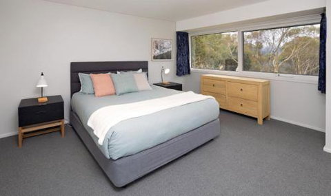 Silvertop Chalet - Brisbane Tourism 2