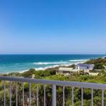 Wake Up To Ocean Views In Stylish Comfort - Tourism Brisbane 1