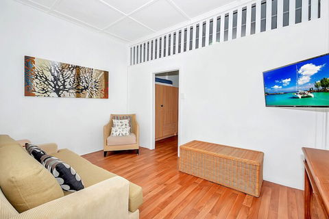Easy Going Holiday Unit On McKenzie MK6 - Brisbane Tourism 6