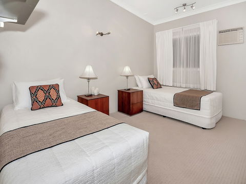 Unique Tropical Rainforest Getaway - Tourism Brisbane 4