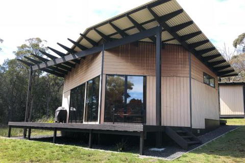 BAY Of FIRES ECO HUT Off Grid Experience At Binalong Bay - Tourism Brisbane 2