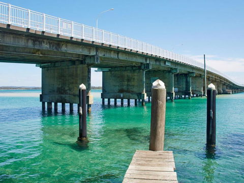 Seabreeze 4 Opposite Bowling Club - Tourism Brisbane 4