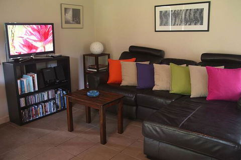 Afterglow Cottages - Tourism Brisbane 3