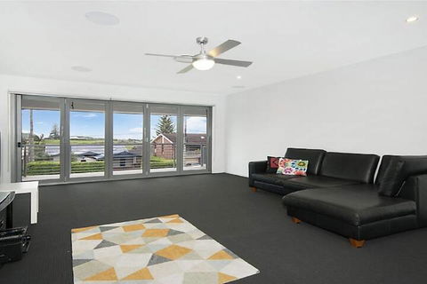 House On The Hill Lennox Head WiFi Air Conditioning - Brisbane Tourism 6