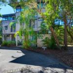 Surfside Beach House 17 Rainbow Shores Swimming Pool 2 Minute Walk To Beach Air Conditioning Relax Here - Tourism Brisbane 0