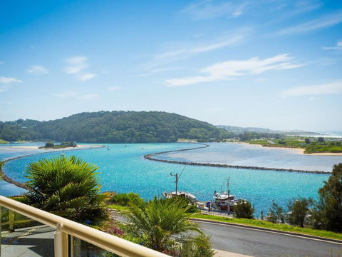 Grand Pacific 1 Unit 1 - Tourism Brisbane 6