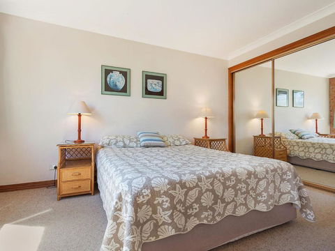 Grand Pacific 1 Unit 1 - Tourism Brisbane 3