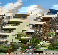 Newly Renovate Immaculate Cremorne One Bedroom Apartment CREM4 - Tourism Brisbane