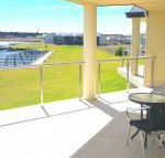 Island Waterfront Getaway WiFi - Tourism Brisbane