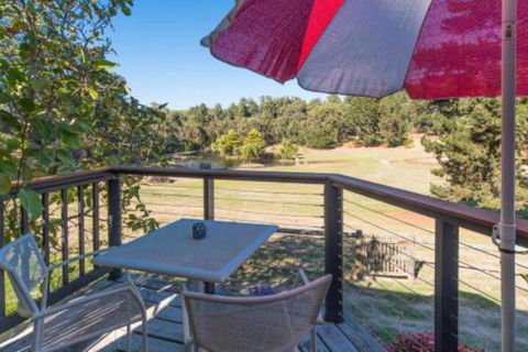 Serenity Merricks North Cottage - Brisbane Tourism 0