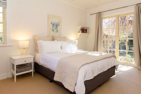 Bellfield House Mudgee - Tourism Brisbane 6