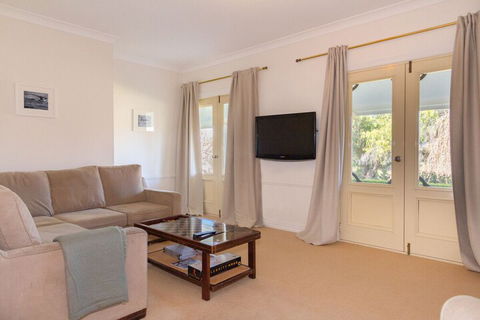 Bellfield House Mudgee - Tourism Brisbane 4