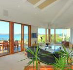 BEDARRA MOLLYMOOK BEACH - Tourism Brisbane