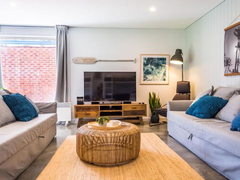 Pandanas Apartments 17A Mollymook Beach - Tourism Brisbane 3